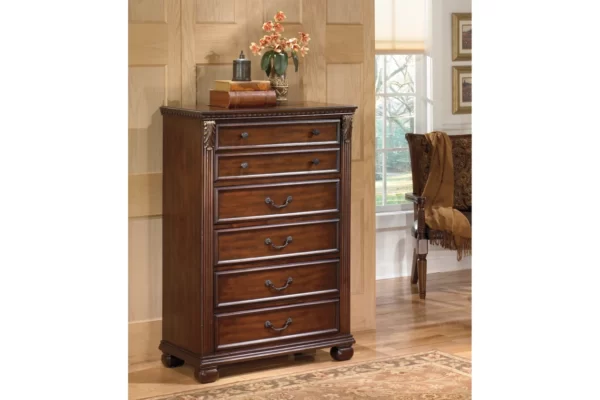 Leahlyn Chest of Drawers-1