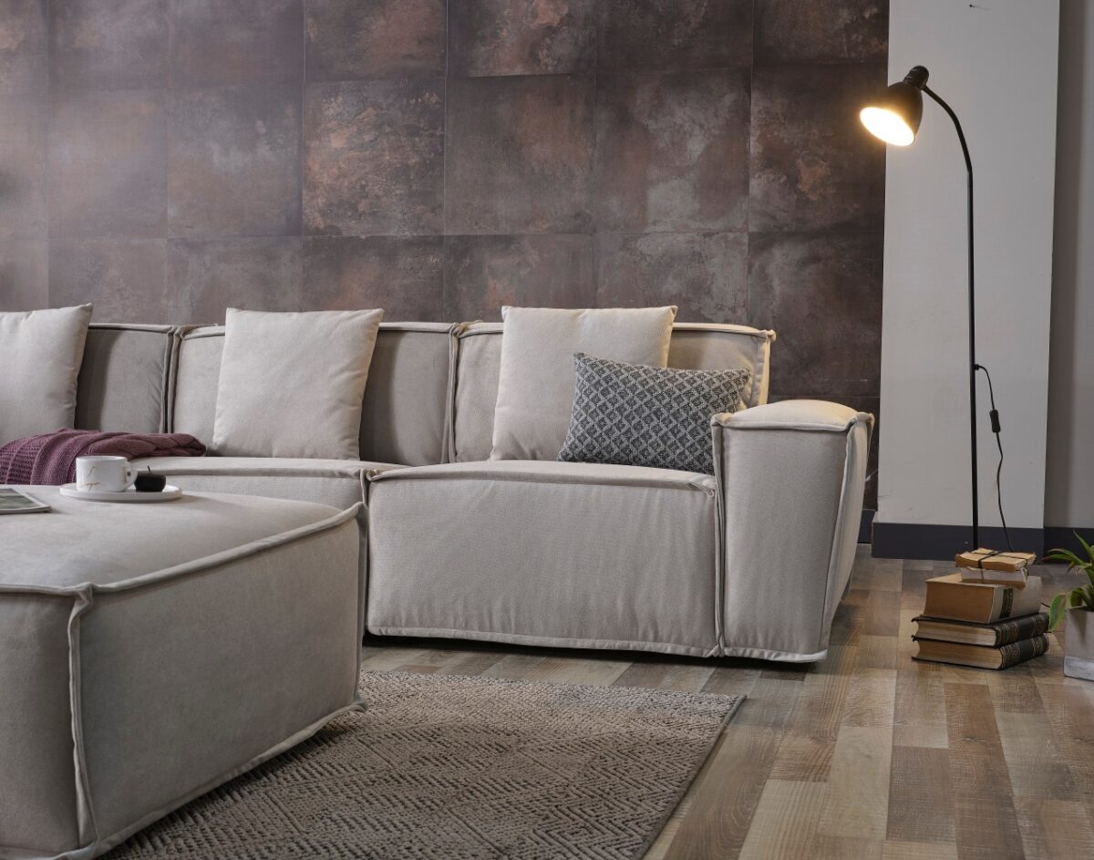 Padova Cream Sectional (41)